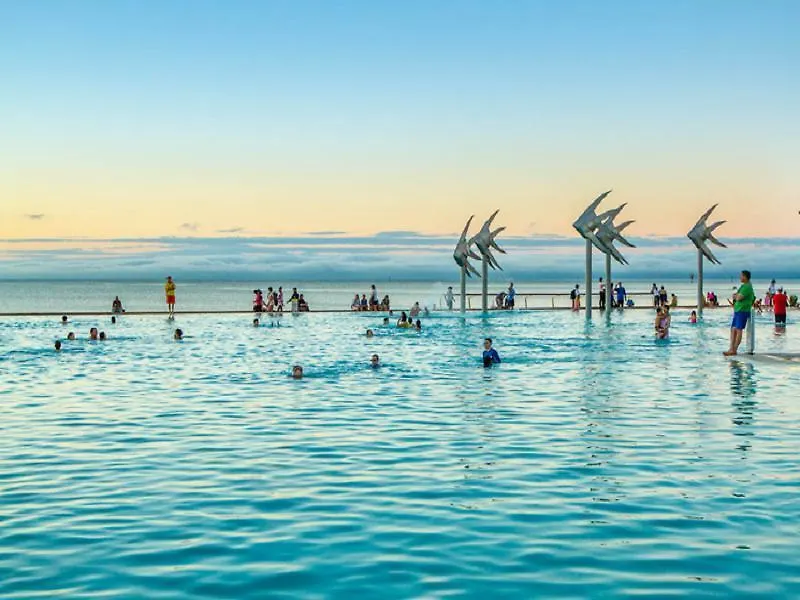 Cairns Reef Apartments&Motel Motel