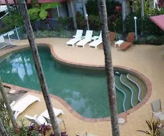 Cairns Reef Apartments&Motel
